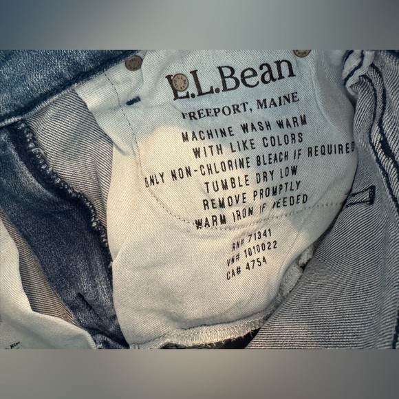 L.L.Bean Everyday Stretch Jeans High-Rise Relaxed Wide-Leg 2024 NWT 10 P - Picture 10 of 13